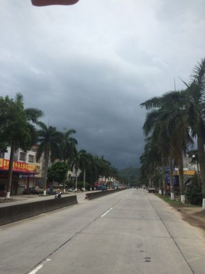 茂名市信宜市207国道附近